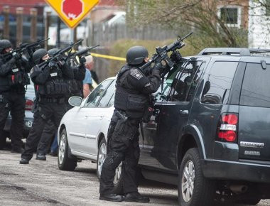 Πυροβολισμοί σε εμπορικό κέντρο στην Αριζόνα - Δύο νεκροί